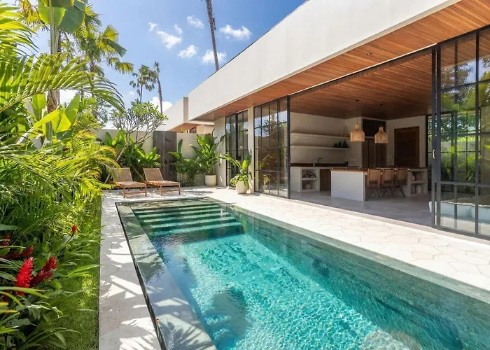 The Dreamland By The Young Villa Uluwatu (Bali)