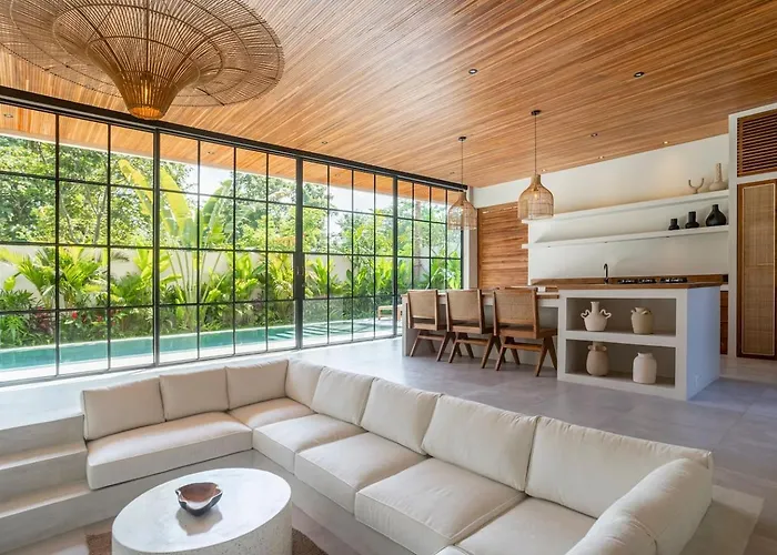 Villa The Dreamland By The Young